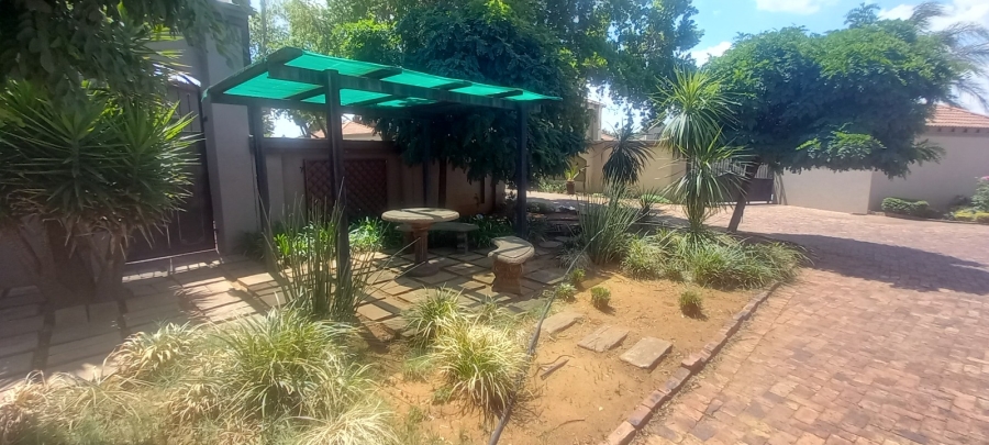 4 Bedroom Property for Sale in Vaalpark Free State